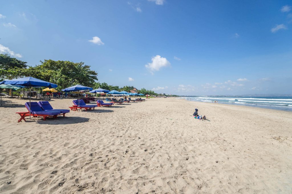 pantai legian