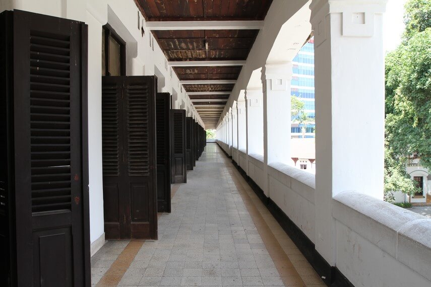 pintu lawang sewu