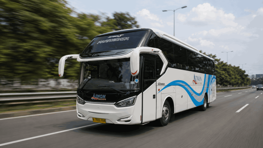 bus 45 toilet